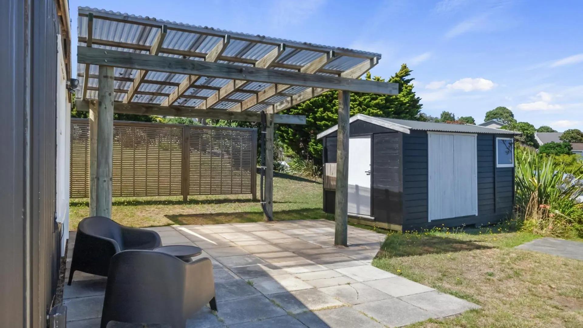 Hicks Haven - Waikanae Beach Holiday Studio 0*,  New Zealand